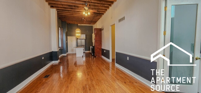 Photo - 1016 W Cullerton St Unidad 1F