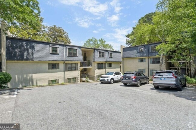 Building Photo - 72 Montre Square NW Rental
