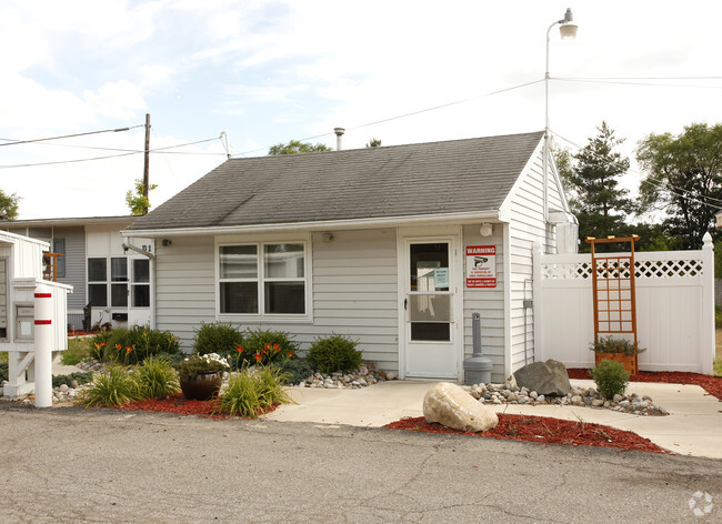 Photo - Jackson Mobile Home Park