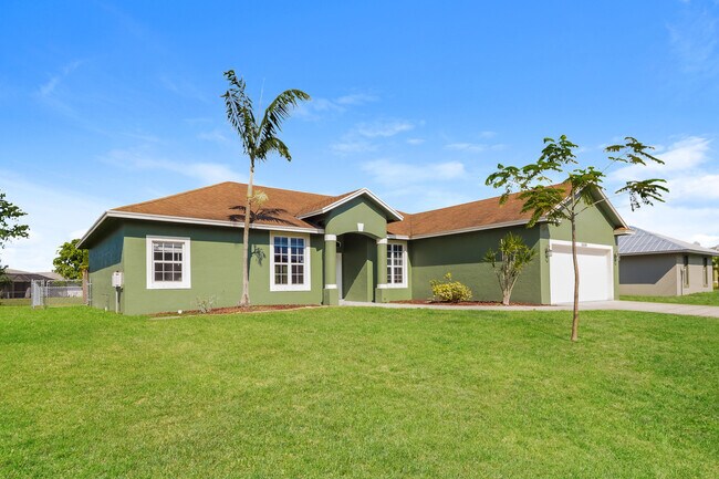 Photo - 3889 SW Wycoff St