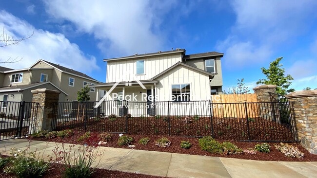 Photo - Newer 4bd/3ba Folsom Home with 2 Car Garage