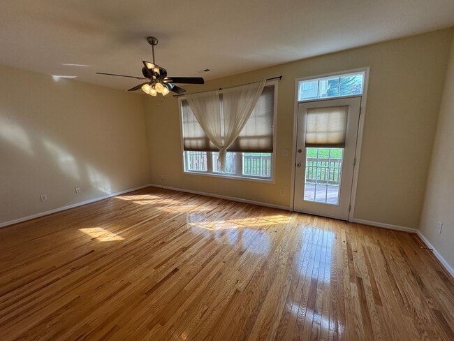 Photo - Taylor Spring Townhouse With Garage and Basement