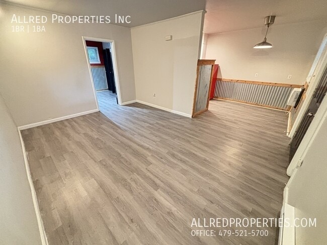 Photo - 621 N Leverett Unit 2