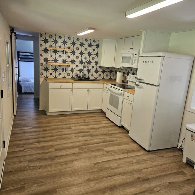 Photo - 220 Gumlog Dr