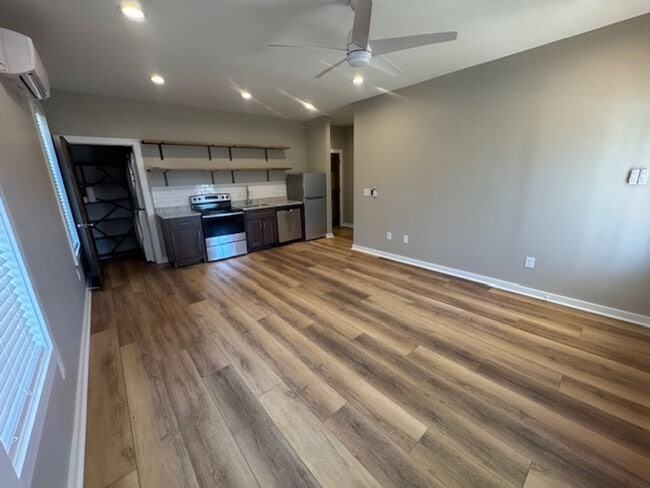 Photo - 621 Arthur St Unit A