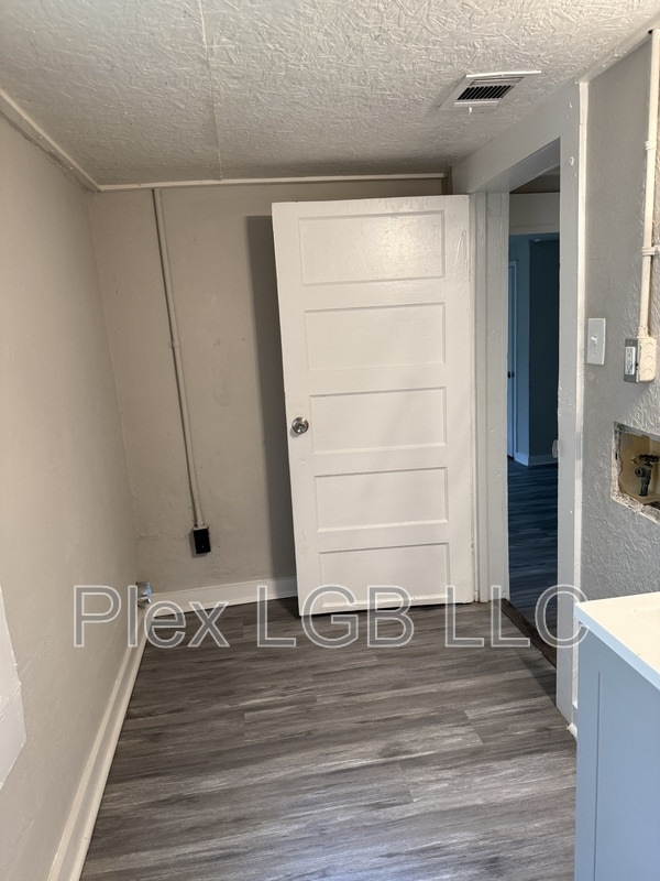 Photo - 622 Smoot St