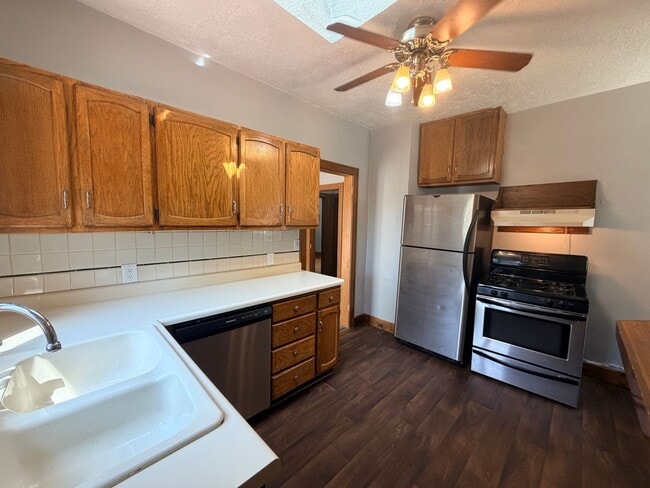 Photo - 1802 18th Ave