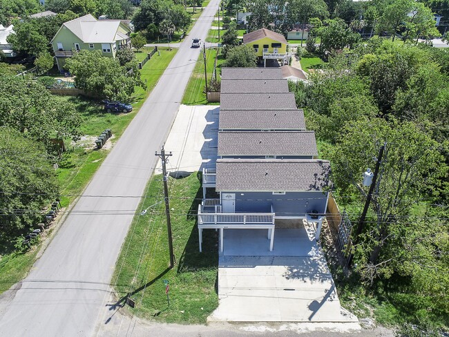 Photo - 203 6th St Unit D