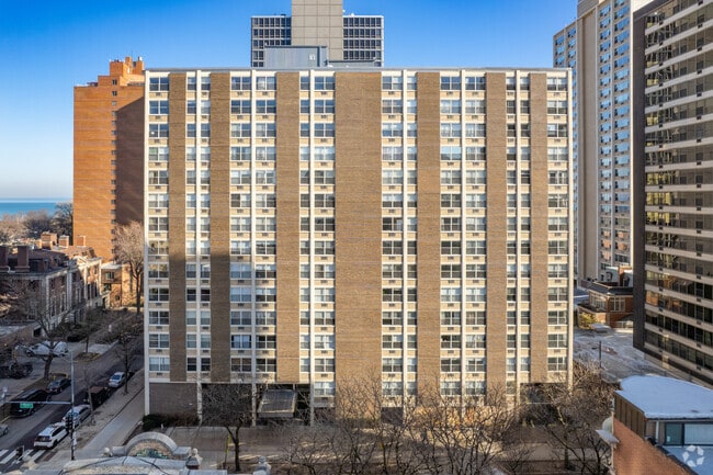 Photo - The Commodore