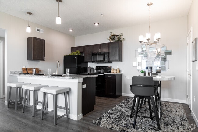 King's Peak | 1BR, 1BA