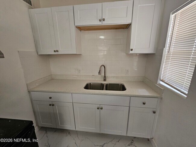Photo - 2736 Lippia Rd