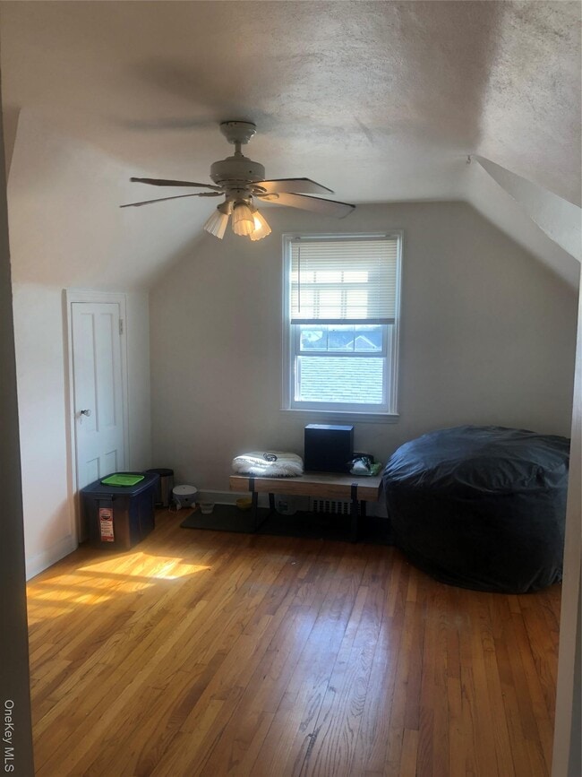 Photo - 801 E Broadway Unit F
