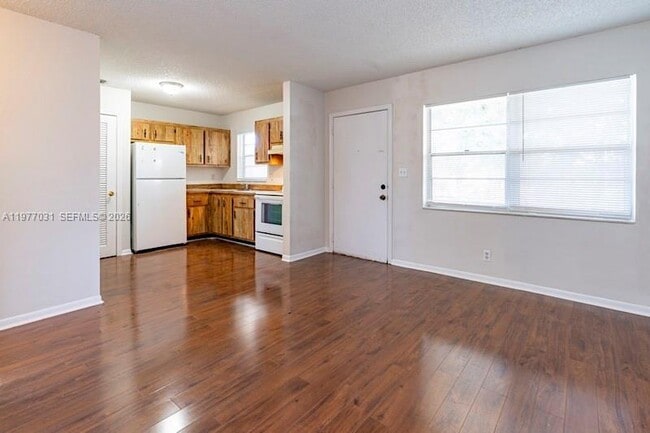 Photo - 5192 NE 6th Ave Unit 820