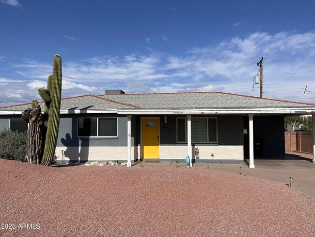 Building Photo - 1337 N 71st St Rental