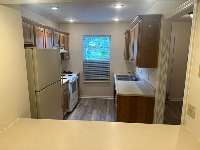 Photo - 1017 Smither Dr