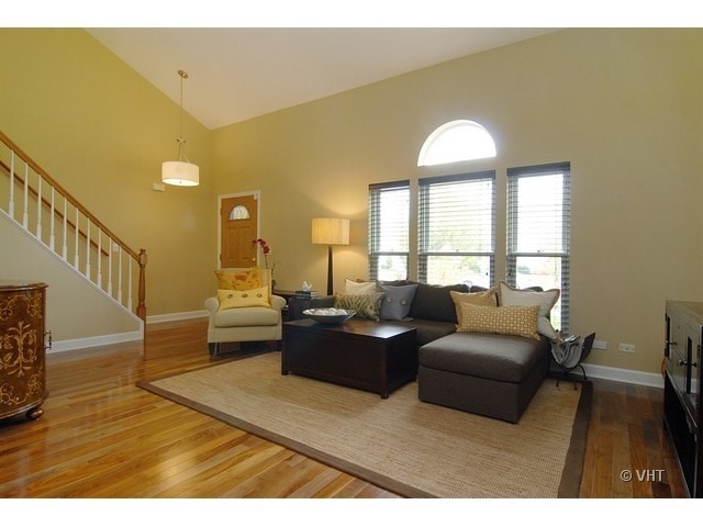 Photo - 209 Wilton Ln