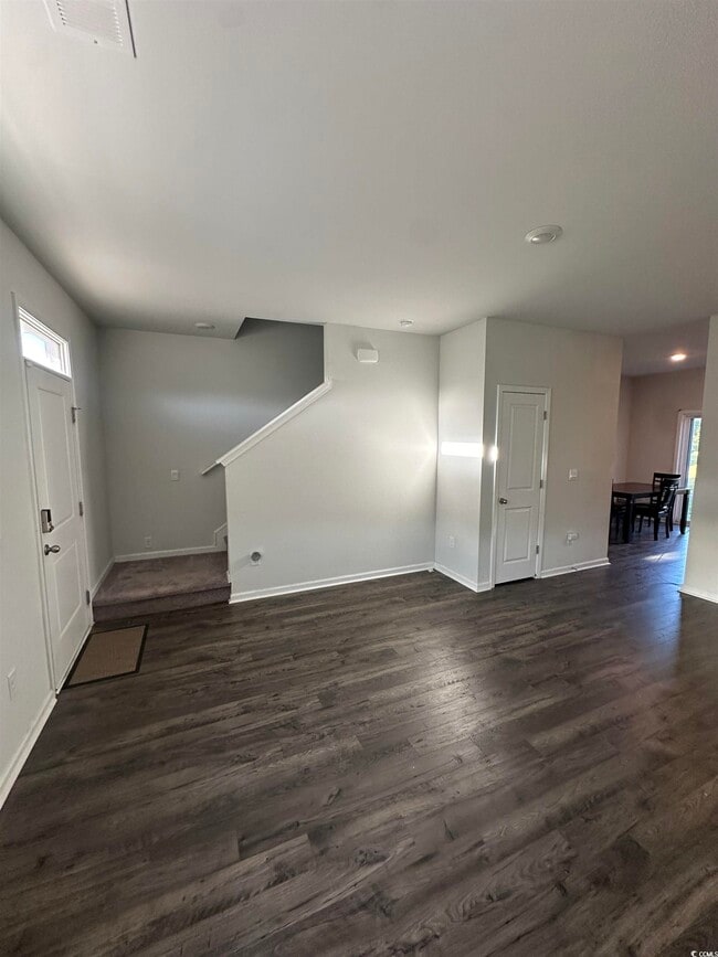 Photo - 2655 Pegasus Pl
