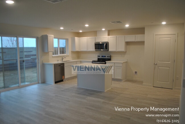 Photo - BRAND NEW West Roseville Solar home for rent!