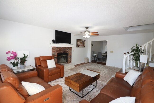 Sala de estar principal - 13847 S Alden Ct