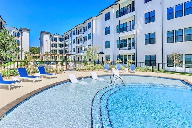 Photo - 3030 Greenbusch Rd Apartment Unit 433B