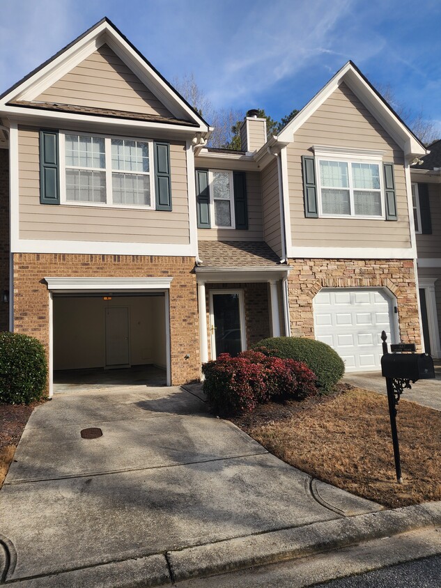 Front of home - 1667 Jackson Sq NW (Atlanta, GA)