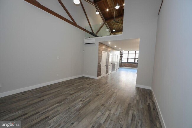 Photo - 1825 E Atlantic St Unit 207