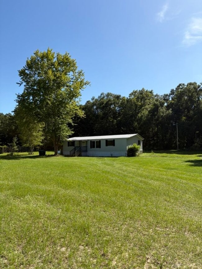 Photo - 3 Bedroom Home Available Now!