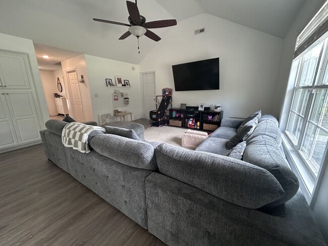 Photo - Queenswood Rental in Elizabeth City