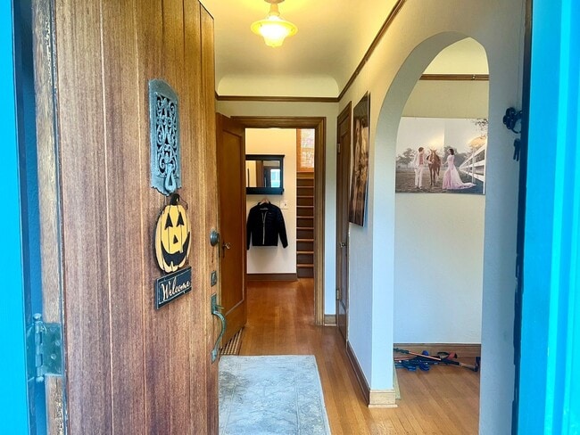 Photo - Stunning 3bed/3.5bath Brick Home in Ballard!