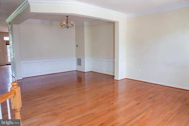 Photo - 43022 Rundle Terrace