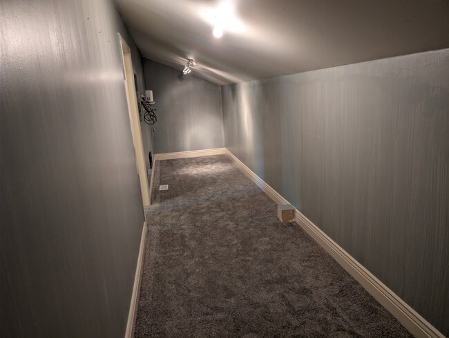Photo - 140 E 620 S