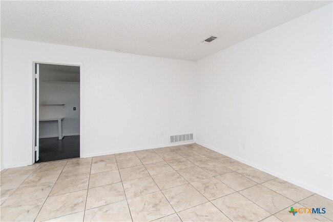 Photo - 1201 Hughes Ave