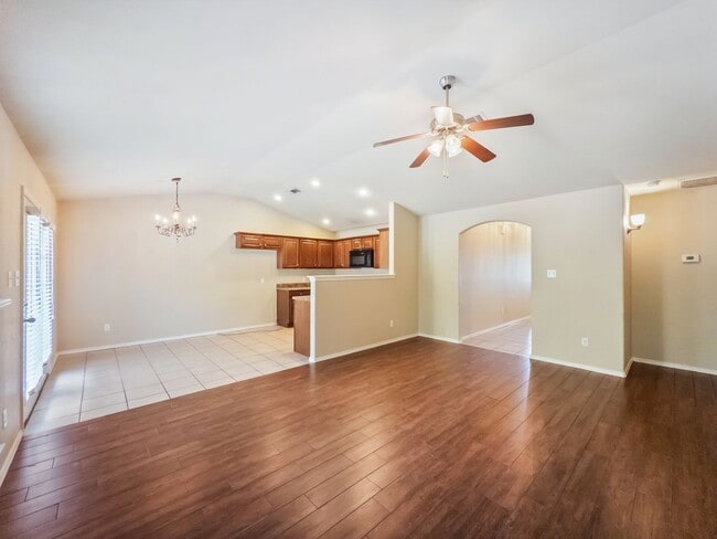 Photo - * Move-In Special * Beautiful Brick 3 Bed ...