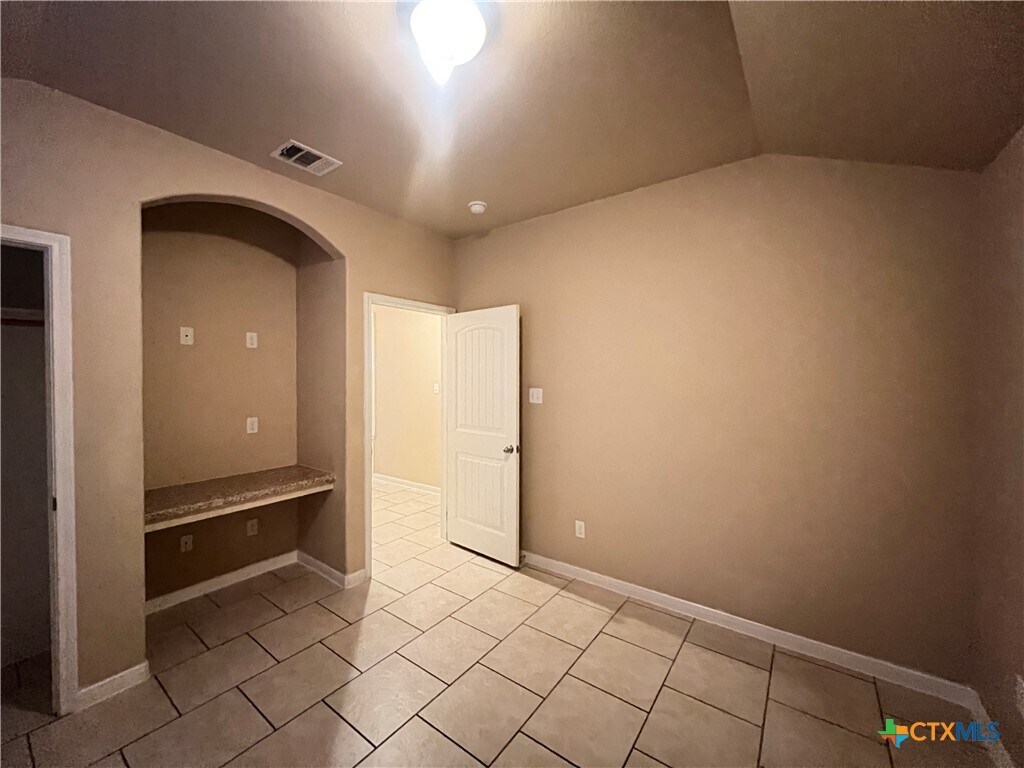 Photo - 4606 Cambridge Dr