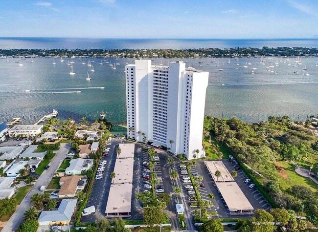 Photo - 5200 N Flagler Dr Unidad 902