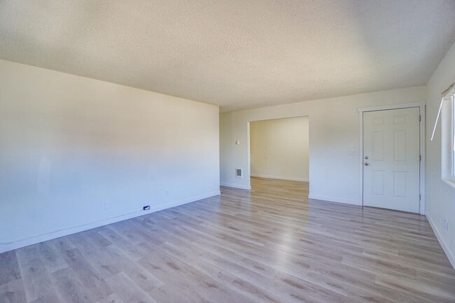 Photo - Broadway Apartments