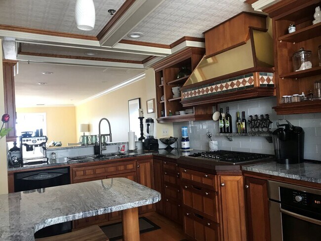Photo - 211 Chandler’s Wharf-Portland: Water views...