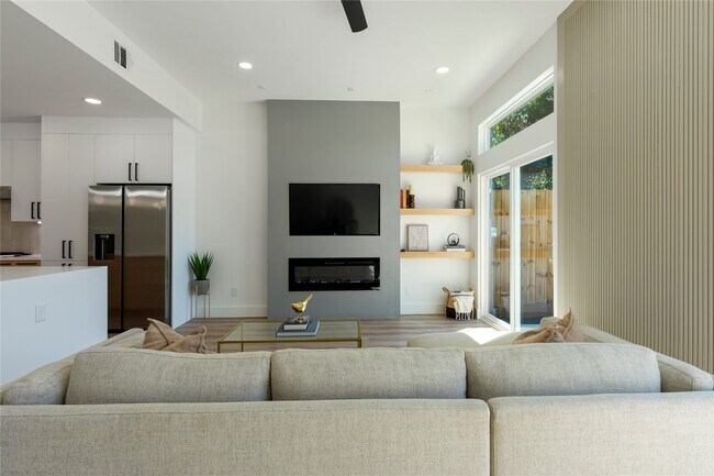 Photo - 3115 Armada Dr