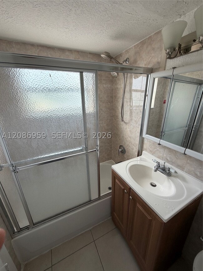 Photo - 3855 SW 79th Ave Unit 19