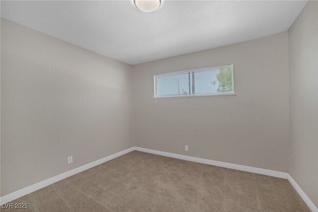 Photo - 416 Rossmoyne Ave