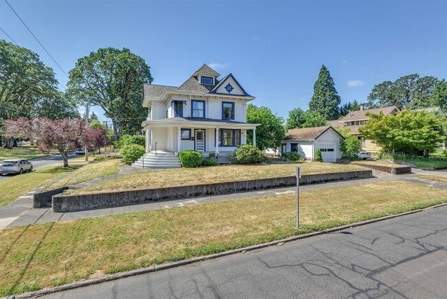 Building Photo - Historic Elegance Meets Modern Comfort – Beautifully Restored 1904 Victorian in the Heart of Fore...