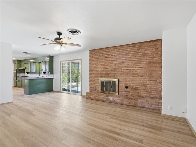 Photo - 1200 Thomas St