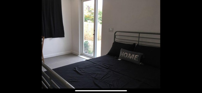 Photo - 2400 SW 1st Ave Unidad Studio