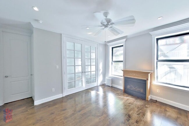 Photo - 346 E 18th St Apartment Unit 1C