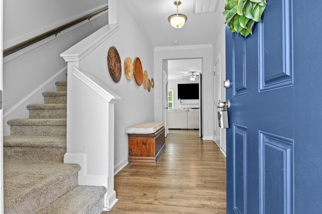 130 Amelia Dr