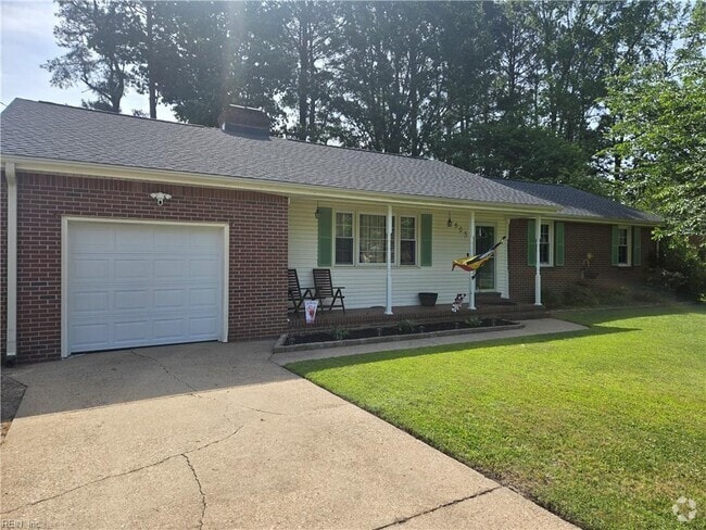 Building Photo - 605 Hillwell Rd Rental