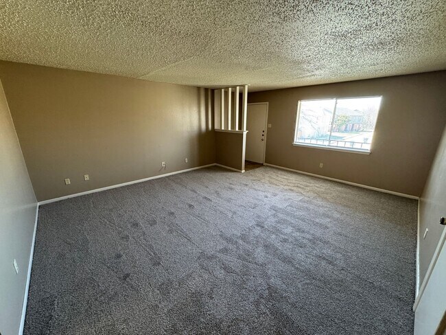 Photo - 2202 Hunt Dr Unidad Apt C