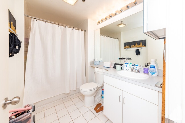 Photo - 300 W Grand Ave Unit 401