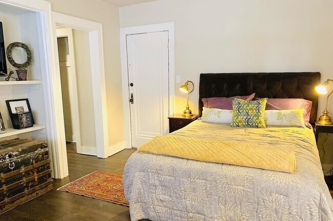 Photo - Smart Lofts on Gladstone