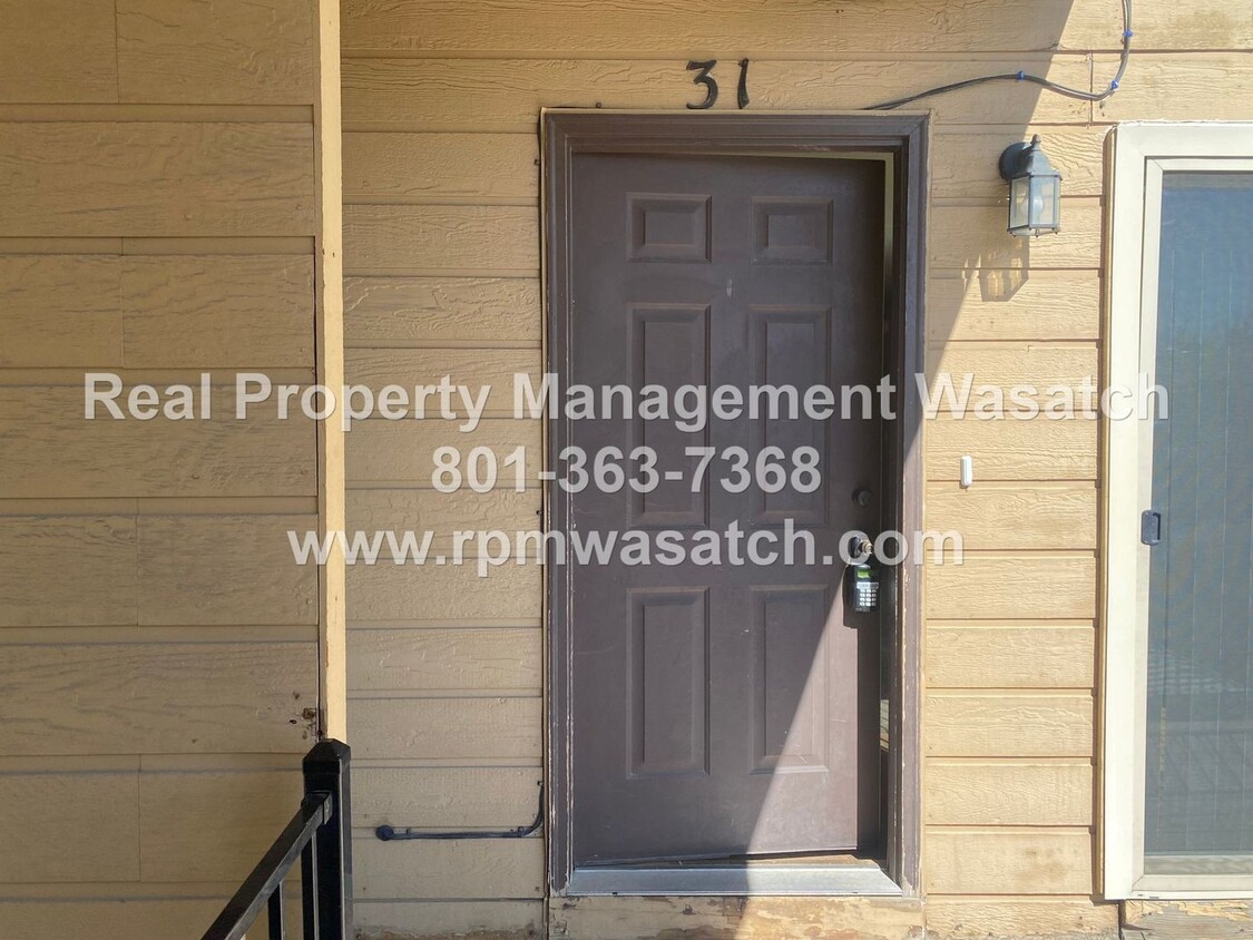 Come See This Great 2 Bedroom 1 Bath Condo... - Come See This Great 2 Bedroom 1 Bath Condo...
